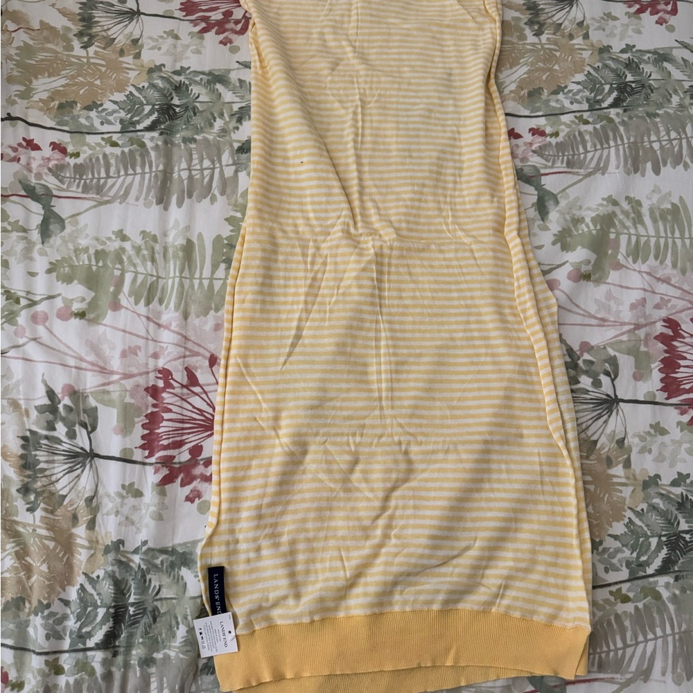 NWT Lands' End Butter Yellow and White Striped Cotton Scarf